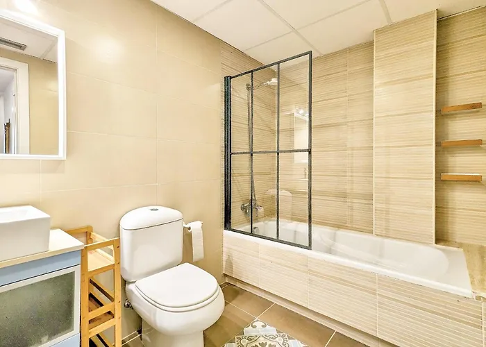 Illes 21 Apartment
